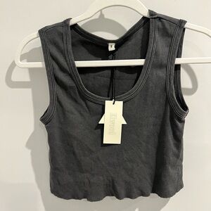 Elwood ribbed crop tank top size small NWT